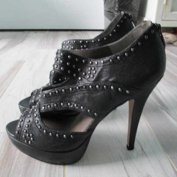 Vince Camuto high heel studded shoes - Picture 4 of 8